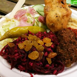 "van alles wat" (a little bit of everything). at Bakblik in Ospel