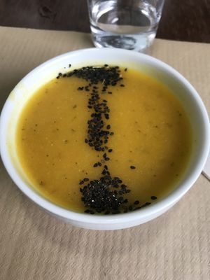 Crema de zanahoria at Beganbai in Vitoria Gasteiz