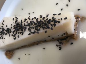 Tarta de coco at Beganbai in Vitoria Gasteiz