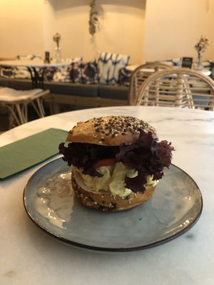 no chicken curry sandwich  at Pura in Luzern