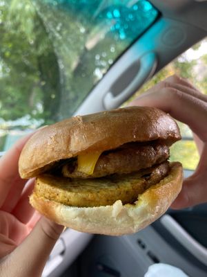 Breakfast sandwich at Lento Market in Los Angeles