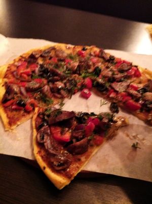 mushroom pizza at Ugol in Moscow