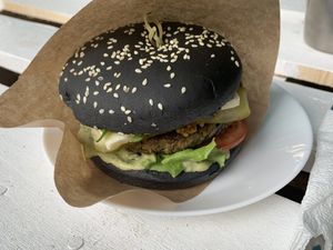  The lentil burger with extra (vegan) cheese at Ugol in Moscow