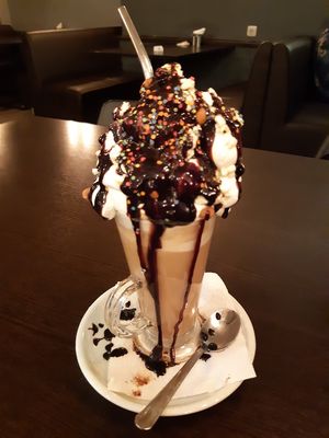 Crazy shake at Ugol in Moscow