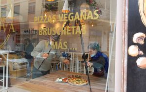 Nos encanta crear 😉🤓🍀 at Sa Cova in Mallorca