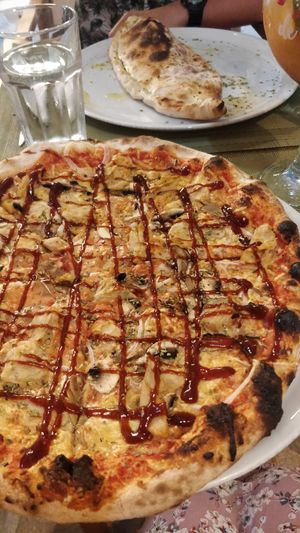 Vegan BBQ Pizza at Sa Cova in Mallorca