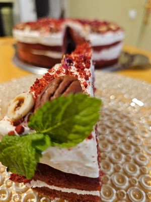 Vegan Red Velvet at Sa Cova in Mallorca