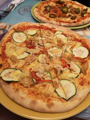 Veggy funky pizza at Sa Cova in Mallorca