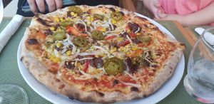 Pizza vegano yummy at Sa Cova in Mallorca