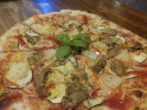 Superveggy! Vegan chicken,vegan chees,pinepple,zucchine,red papper.SUPER! at Sa Cova in Mallorca