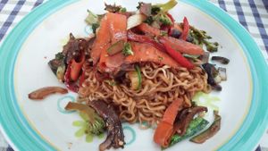 Asian noodles with shitake mushrooms and vegetables. at Lupito Cocina Vegana in La Paz