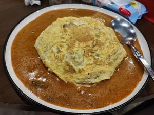 南洋咖哩雞蛋蓋飯 at Once Upon a Time 千寻素食馆 in Kluang