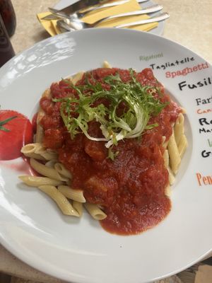 Penne mit Tomatensauce  at Casa Vita in Wernigerode
