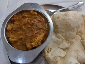  at Saravanaa Bhavan in Paris