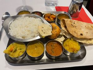 South Indian Thali  #Veganuary at Saravanaa Bhavan in Paris