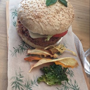 veggie burguer at Quinoa Arago Vegetaria in Barcelona