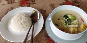 Tofu green curry w steamed rice at The Chill in Trat