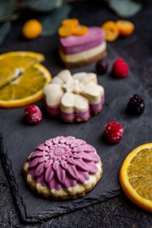 Cupcakes  at Rawyal Raw Vegan Sweets - Calea Vitan in Bucharest