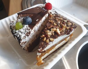 Three different cakes to take away at Sorrir in Wroclaw