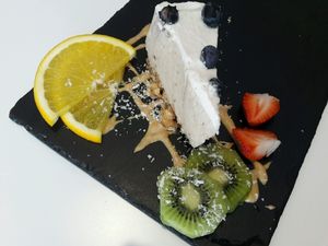 raw bananofee pie at Sorrir in Wroclaw