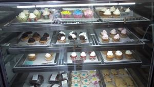 Spring theme at Mo'Pweeze Bakery in Denville