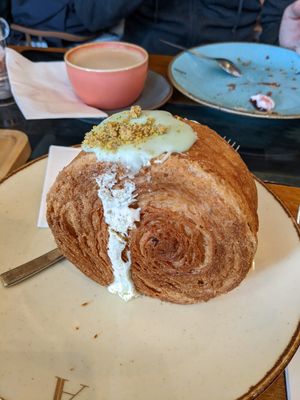 vegan pistacho croll at Arapina in South East London