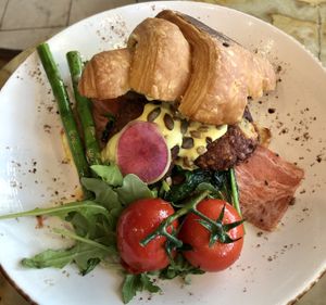 Avo Benny  at The Cardamom Pod in Broadbeach