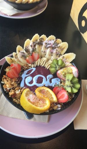 Açaí bowl at The Cardamom Pod in Broadbeach