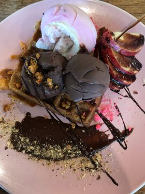 Waffle breakfast at The Cardamom Pod in Broadbeach