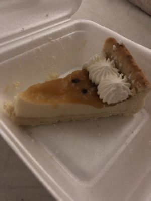 Maracuya cake  at Madhu in Santiago