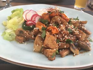 Tofu and mushroom combo at Bruta Flor in Lisbon