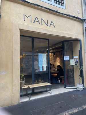 Place   at MANA in Aix-en-provence