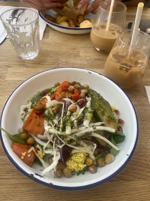   at MANA in Aix-en-provence