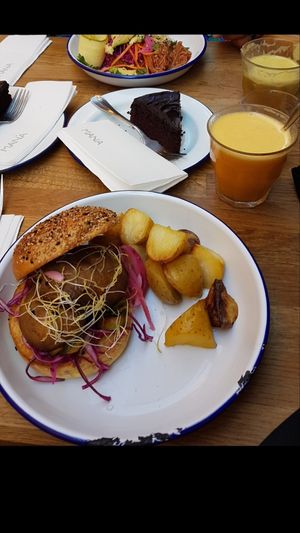 Mushroom Burger, Fresh Orange Juice & Vegan Avocado Chocolate Cake at MANA in Aix-en-provence