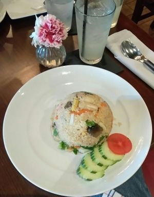 Bangkok Fried Rice, vegetable no egg at Thailicious in Southlake