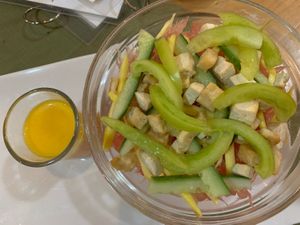 Pomelo salad with mango sauce  at Lun-Haw Vegan Cafe in Cebu