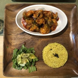 Buffalo broccoli/cauliflower 😍 at Lun-Haw Vegan Cafe in Cebu