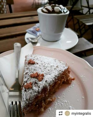 Cappuccino Oreo and Ginger Cake, all vegan. at A Mulata in Aveiro