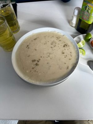 Sopa de alcachofas. Artichoke soup  at Vida Sana - Jr. Camaná in Lima