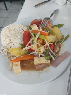 Salteado de tofu at Vida Sana - Jr. Camaná in Lima