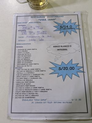 Printed menu from April 2025 at Vida Sana - Jr. Camaná in Lima