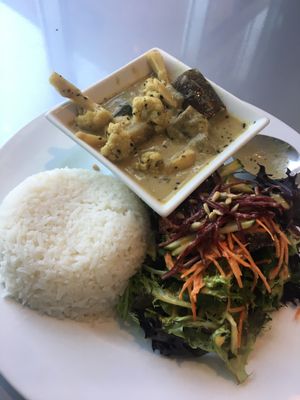 Thai Green Curry at Hearts Choices - NorthEast in Calgary