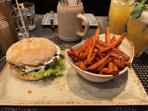 Der Crunchige at Peter Pane - Turnhalle in Hamburg