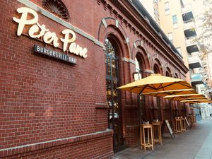 Outside at Peter Pane - Turnhalle in Hamburg