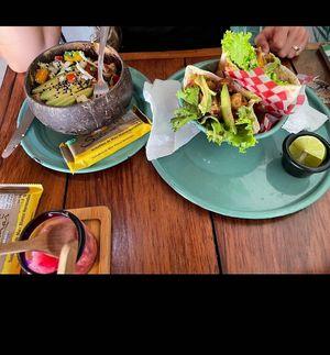 Kokosnusssalat und Empfehlung des Tages at Fresco Habito in Playa Del Carmen