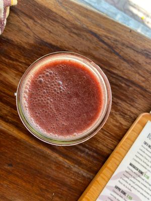 That’s one of the juices
Perfect and interesting  at Fresco Habito in Playa Del Carmen