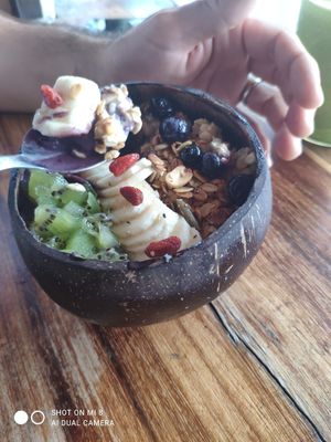 Acai bowel with vegan protein at Fresco Habito in Playa Del Carmen