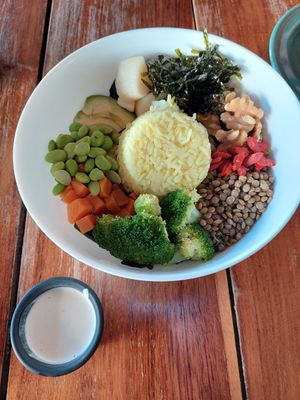 Make your own bowl+ extra seeweed and artichoke hearts at Fresco Habito in Playa Del Carmen