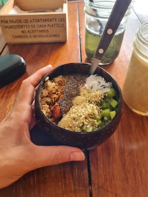 green bowl at Fresco Habito in Playa Del Carmen