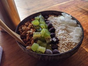 coco loco bowl at Fresco Habito in Playa Del Carmen